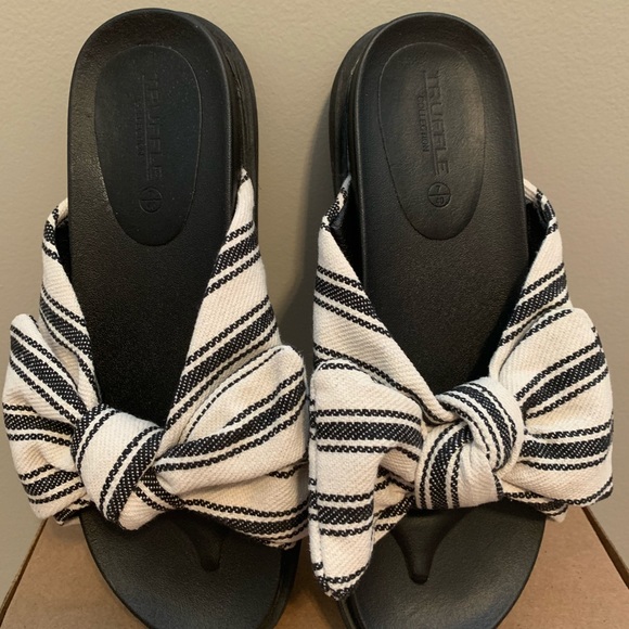 Bow Slide Sandals - Picture 3 of 5